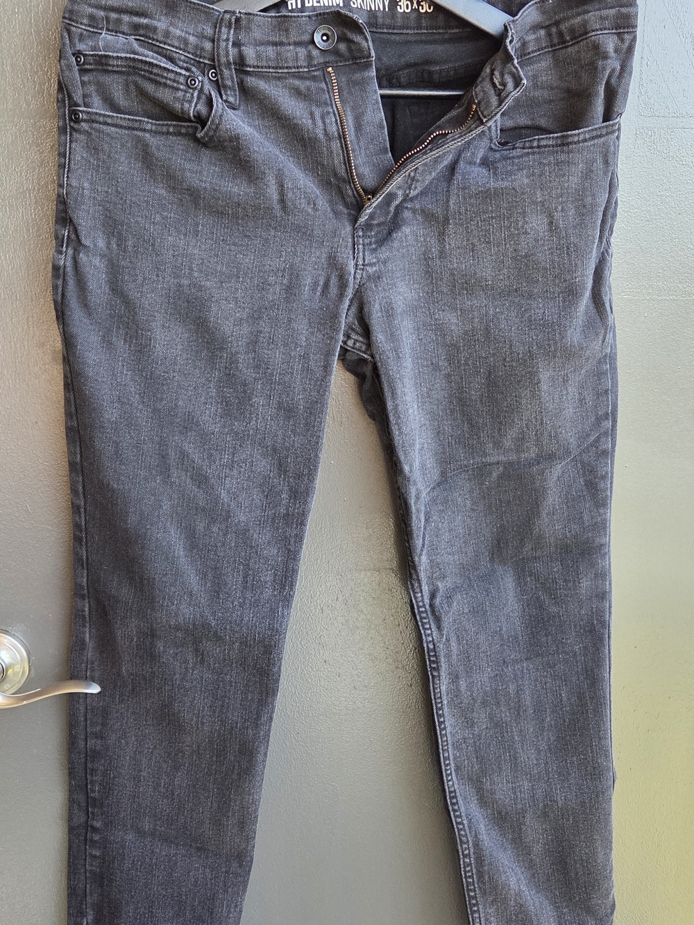 Hot Topic Skinny Jeans - 36x30